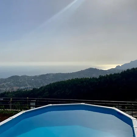 Geek - Open Space - 5m From 5 Attractions - Pool Year Round, Dining Pergola, Barbecue - Matrix Villa *