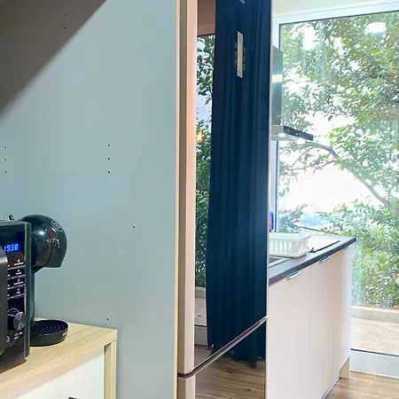 Geek - Open Space - 5m From 5 Attractions - Pool Year Round, Dining Pergola, Barbecue - Matrix Funchal (Madeira)